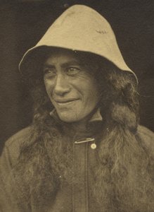 Retrato, Tauranga, c.1930 (impresión en gelatina de plata) de Una Garlick