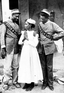19369N HAITÍ Policía haitiana antes de la ocupación estadounidense en 1917