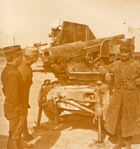 Cañón antiaéreo automático de 75, c1914-c1918 de Unbekannt