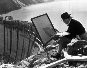 Un artista de Linz pintando la presa de Limberg, Austria, c1947-1951
