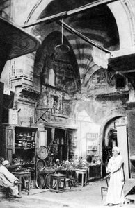 Un bazar en El Cairo, Egipto, c. 1920s