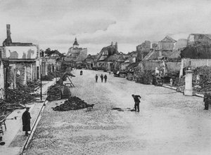 Una calle en Ortelsburg, Prusia Oriental, Primera Guerra Mundial, agosto de 1915 de Unbekannt