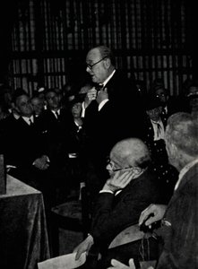 Dirigiéndose a una audiencia francesa, 24 de septiembre de 1936, 1945