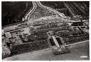 Vista aérea del aeropuerto de Berlín Tempelhof, Alemania, desde un Zeppelin, c1931 1933