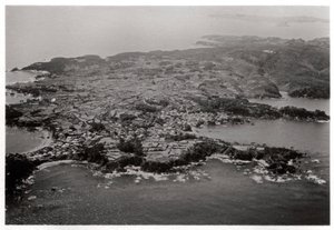 Vista aérea de Oginohama, Japón, desde un Zeppelin, 1929-1933
