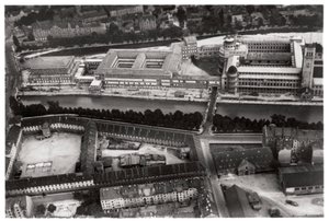 Vista aérea del Museo Alemán, Múnich, Alemania, desde un Zeppelin, c1931 1933 de Unbekannt