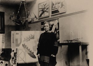 Alexandra Exter en su estudio de París de Unbekannt