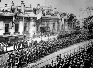 Soldados y marineros aliados en Vladivostok, Rusia, septiembre 1918 de Unbekannt