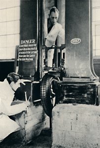 Una Prueba de Impacto en la Casa de Pruebas de Dunlop, 1937 de Unbekannt