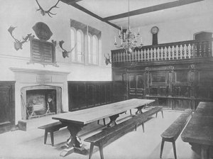 Apethorpe Hall, Northants - Sr. Leonard Brassey, 1910