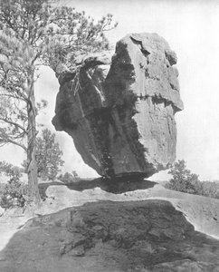 Roca equilibrada, Jardín de los Dioses, Colorado, EE.UU., c1900 de Unbekannt