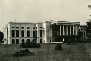 Casa Barrackpore, Frente Norte