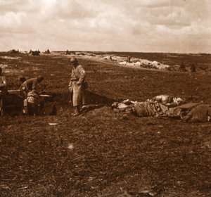 Campamento en el campo de batalla, Lihons, norte de Francia, c. 1914-c. 1918 de Unbekannt