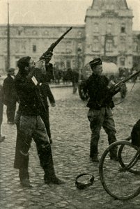 Ciclistas militares belgas disparando a un avión alemán, Primera Guerra Mundial de Unbekannt