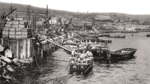 Barcos en el río Malecón, Valparaíso, Chile, c. 1900s de Unbekannt