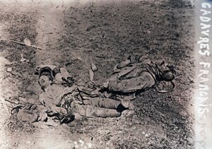Cuerpos de soldados franceses muertos, c1914-c1918 de Unbekannt