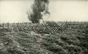 Bombardeando las trincheras alemanas, 1919 de Unbekannt