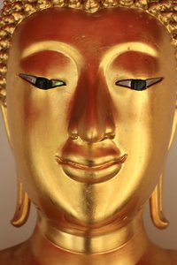 Buda de bronce. Wat Pho. Bangkok. Tailandia