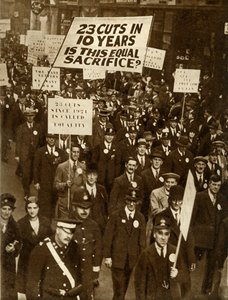 Funcionarios protestando contra recortes salariales, Londres, octubre de 1931, 1935 de Unbekannt