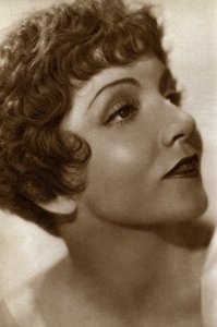 Claudette Colbert, actriz franco-estadounidense, 1933