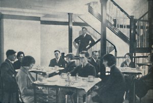 Comodidad para los pasajeros y la cabina de un control central maravilloso, c1935 de Unbekannt