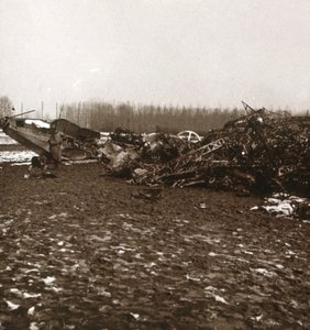 Zeppelin destruido, c1914-c1918 de Unbekannt
