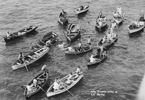 Niños buceando en Las Palmas, Gran Canaria, Islas Canarias, España, siglo XX