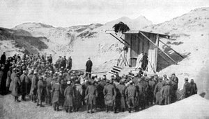 Misa de Pascua en las dunas en las playas de Bélgica junto al Mar del Norte, Primera Guerra Mundial, 1915