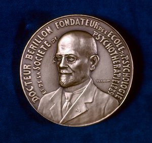 Edgar Berillon, psicólogo francés, 1929 de Unbekannt