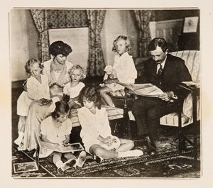 El emperador Carlos I y su familia en el exilio, años 1920 de Unbekannt