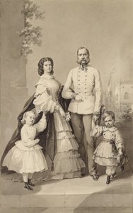 Emperador Francisco José I con la emperatriz Isabel y sus hijos, ca. 1860 de Unbekannt