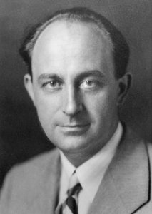 Enrico Fermi, físico nuclear estadounidense nacido en Italia, c1938