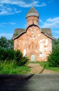 Exterior de una iglesia, Novgorod, Rusia de Unbekannt