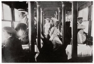 Compañía cinematográfica a bordo del Zeppelin LZ13 Hansa, c1912-1914 de Unbekannt