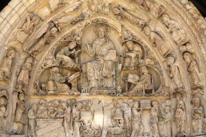 Basílica de la abadía de Fleury tímpano norte: Cristo en gloria rodeado de evangelistas Saint Benoit sur Loire Francia de Unbekannt