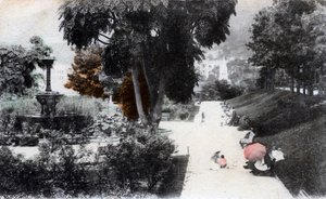 Fuente en un jardín público, Hong Kong, siglo XX de Unbekannt