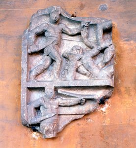 Fragmento de un relieve romano que muestra gladiadores luchando de Unbekannt