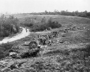 Batería de artillería francesa 75, Aisne, Francia, 18 de julio de 1918 de Unbekannt