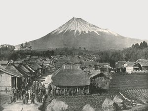 Fujiyama, la montaña sagrada, desde el pueblo de Jedzumi, Japón, 1895 de Unbekannt