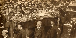 Funeral de Marie Lloyd, Hampstead, Londres, 12 de octubre de 1922, 1933 de Unbekannt