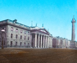Oficina General de Correos y Columna de Nelson, c1910