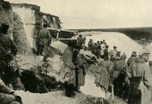 Soldados alemanes en Hulluch en el norte de Francia, Primera Guerra Mundial, c. 1915, c. 1920 de Unbekannt