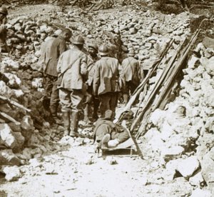 Heridos alemanes, Thiaumont, Verdún, norte de Francia, c1914-c1918 de Unbekannt