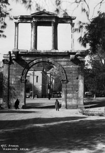 Arco de Adriano, Atenas, Grecia, c. 1920s-1930s