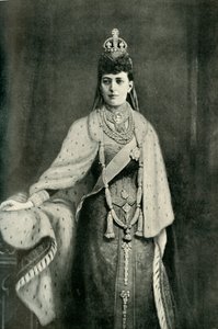 Su Majestad la Reina Alejandría, 1902