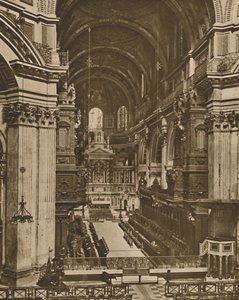 Altar Mayor de San Pablo visto desde la larga vista del coro, c1935 de Unbekannt