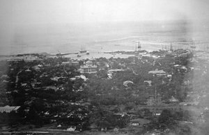 Puerto de Honolulu, Hawái, 1885
