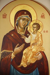 Icono en la iglesia ortodoxa rusa de María Magdalena en el Monte de los Olivos: Virgen y niño, Jerusalén, Israel