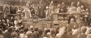 Rey Carlos IV tomando su juramento de coronación en Budapest el 30 de diciembre de 1916