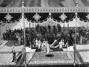 Rey Jorge V 1865-1936 y Reina María 1867-1953 en el Durbar de Delhi, India, 1911 1936